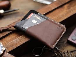 minimalist wallet for men
